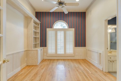 Welcome to a comfortable, quiet retreat in the most charming on LakeRidge Country Club in Texas - for sale on GolfHomes.com, golf home, golf lot