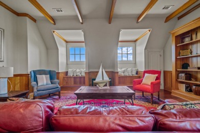 LUXURY LIVING AT LAKE SINCLAIR! MILLION DOLLAR VIEWS, LOCATION on Milledgeville Country Club in Georgia - for sale on GolfHomes.com, golf home, golf lot