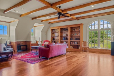 LUXURY LIVING AT LAKE SINCLAIR! MILLION DOLLAR VIEWS, LOCATION on Milledgeville Country Club in Georgia - for sale on GolfHomes.com, golf home, golf lot