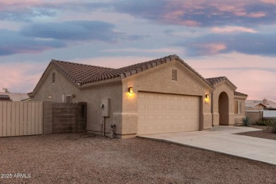 Charming Southwestern-style 3-bed, 2-bath home on a spacious on Arizona City Golf Club in Arizona - for sale on GolfHomes.com, golf home, golf lot