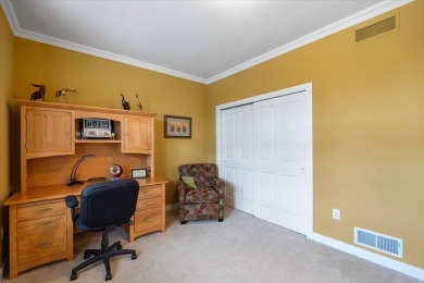 Come see this spacious ranch condo in Hawks Landing! The on Hawks Landing Golf Club in Wisconsin - for sale on GolfHomes.com, golf home, golf lot