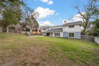 Welcome home to this elegant  spacious five bedroom home in on Ridgewood Country Club in Texas - for sale on GolfHomes.com, golf home, golf lot