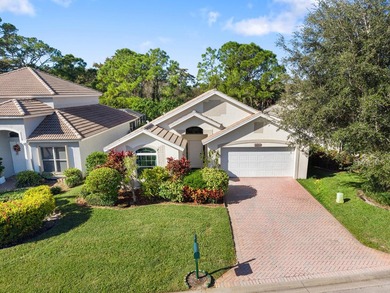 Nestled in the heart of the sought after community The Cottages on Hobe Sound Golf Club in Florida - for sale on GolfHomes.com, golf home, golf lot