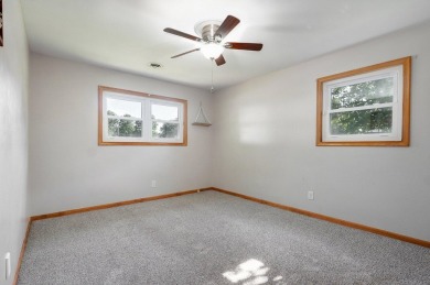 Wonderful all brick four bedroom two bath home. Home has been on Mt Vernon Municipal Golf Club in Missouri - for sale on GolfHomes.com, golf home, golf lot