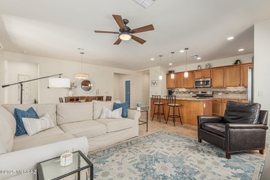 Discover easy living in this charming, well-cared-for Villa--an on Quail Creek Country Club  in Arizona - for sale on GolfHomes.com, golf home, golf lot