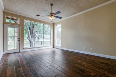 SELLER OFFERING $5,000 CONCESSION AT CLOSING FOR CLOSING COSTS on Plantation Golf Course in Texas - for sale on GolfHomes.com, golf home, golf lot