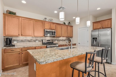 Discover easy living in this charming, well-cared-for Villa--an on Quail Creek Country Club  in Arizona - for sale on GolfHomes.com, golf home, golf lot