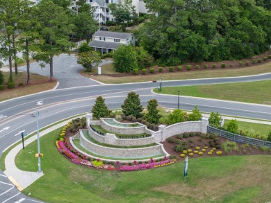 What a find!  This beautiful 2 bedroom and 2 bathroom condo can on Glen Dornoch Waterway Golf Links in South Carolina - for sale on GolfHomes.com, golf home, golf lot