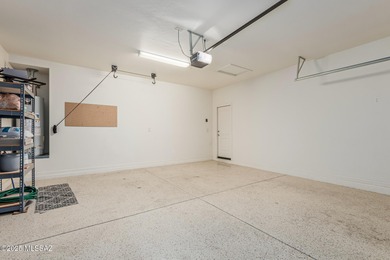 Discover easy living in this charming, well-cared-for Villa--an on Quail Creek Country Club  in Arizona - for sale on GolfHomes.com, golf home, golf lot