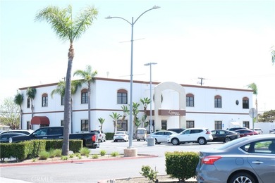 Mutual 12-68E ~ This beautifully expanded 2 bedroom 1 bath home on Leisure World Seal Beach Golf Course in California - for sale on GolfHomes.com, golf home, golf lot