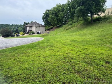 Rare builder opportunity with several options!  Build one 2-unit on Osage National Golf Club in Missouri - for sale on GolfHomes.com, golf home, golf lot
