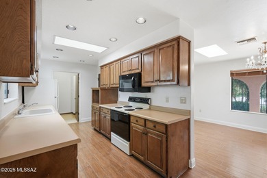 Experience true golf course living in Country Club Estates with on Country Club of Green Valley in Arizona - for sale on GolfHomes.com, golf home, golf lot