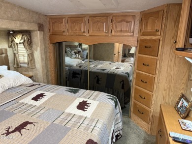 AMAZING...a beautiful corner RV lot with an immaculate 2007 on Bent Creek Golf Course in Tennessee - for sale on GolfHomes.com, golf home, golf lot
