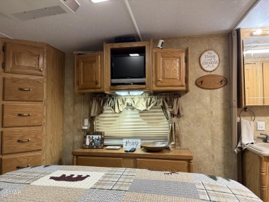 AMAZING...a beautiful corner RV lot with an immaculate 2007 on Bent Creek Golf Course in Tennessee - for sale on GolfHomes.com, golf home, golf lot