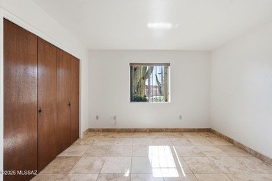 Experience true golf course living in Country Club Estates with on Country Club of Green Valley in Arizona - for sale on GolfHomes.com, golf home, golf lot