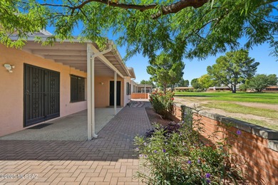Experience true golf course living in Country Club Estates with on Country Club of Green Valley in Arizona - for sale on GolfHomes.com, golf home, golf lot