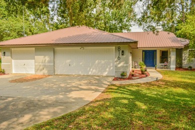 Price Improvement, $340,000!
Modernized Haven, Enduring on Williston Highlands Golf and Country Club in Florida - for sale on GolfHomes.com, golf home, golf lot