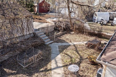 Great Location Near lake Nokomis!  Classic side by side duplex on Hiawatha Golf Course in Minnesota - for sale on GolfHomes.com, golf home, golf lot