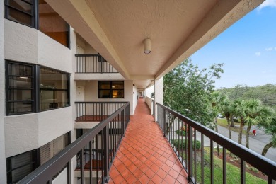 Assumable 5.1% VA Loan - Just $1,689/mo P&I!This fully renovated on The Country Club At Boca Raton in Florida - for sale on GolfHomes.com, golf home, golf lot