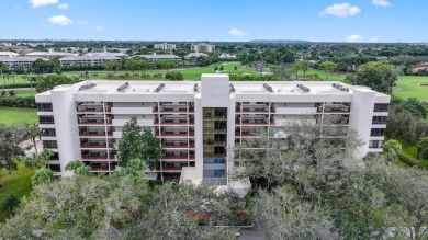 Assumable 5.1% VA Loan - Just $1,689/mo P&I!This fully renovated on The Country Club At Boca Raton in Florida - for sale on GolfHomes.com, golf home, golf lot