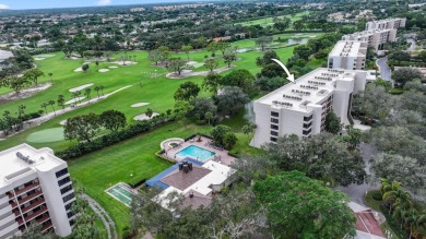Assumable 5.1% VA Loan - Just $1,689/mo P&I!This fully renovated on The Country Club At Boca Raton in Florida - for sale on GolfHomes.com, golf home, golf lot