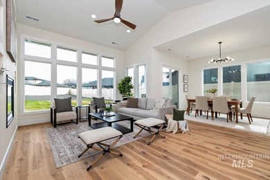 Move-in Ready! Nestled in the peaceful Sunfield Estates on River Birch Golf Course in Idaho - for sale on GolfHomes.com, golf home, golf lot