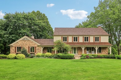 Luxurious Living in Prestigious Turnberry Subdivision  Discover on Turnberry Country Club in Illinois - for sale on GolfHomes.com, golf home, golf lot