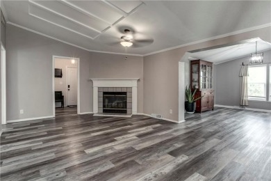 Come fall in love with this beautifully maintained five-lot on Linn Valley Lakes - Deer Trace Golf Course in Kansas - for sale on GolfHomes.com, golf home, golf lot