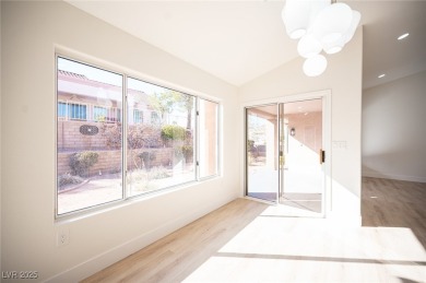 Charming 2-bedroom, 2 bathroom home in Sun City on Highland Falls Golf Club in Nevada - for sale on GolfHomes.com, golf home, golf lot