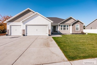 Text *Rock Hollow* to  to receive a free copy of the inspection on Sage Lakes Municipal Golf Course in Idaho - for sale on GolfHomes.com, golf home, golf lot