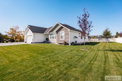 Text *Rock Hollow* to  to receive a free copy of the inspection on Sage Lakes Municipal Golf Course in Idaho - for sale on GolfHomes.com, golf home, golf lot