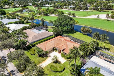Elegance & comfort can be found throughout this well designed on Turtle Creek Club in Florida - for sale on GolfHomes.com, golf home, golf lot