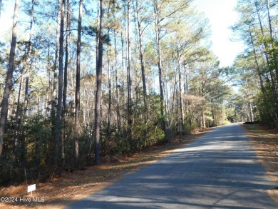 Beautiful Gated Golf community in the Sandhills area, this lot on Deercroft Golf and Country Club in North Carolina - for sale on GolfHomes.com, golf home, golf lot