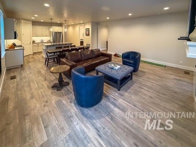 Beautiful North End home offering a peaceful retreat with modern on Quail Hollow Golf Club in Idaho - for sale on GolfHomes.com, golf home, golf lot