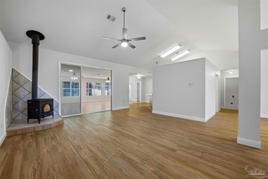 OPEN HOUSE SUNDAY MARCH 8th 12:00-3:00. Welcome to this inviting on Tiger Point Golf and Country Club in Florida - for sale on GolfHomes.com, golf home, golf lot