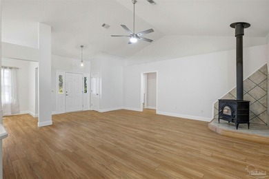 OPEN HOUSE SUNDAY MARCH 8th 12:00-3:00. Welcome to this inviting on Tiger Point Golf and Country Club in Florida - for sale on GolfHomes.com, golf home, golf lot