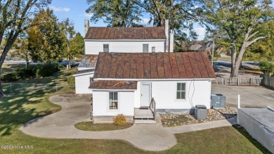 Charming two story 1800's farmhouse with large front and side on Ironwood Golf and Country Club in North Carolina - for sale on GolfHomes.com, golf home, golf lot