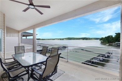 If you're looking for the perfect blend of lake life luxury and on Seasons Ridge At Four Seasons in Missouri - for sale on GolfHomes.com, golf home, golf lot