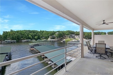 If you're looking for the perfect blend of lake life luxury and on Seasons Ridge At Four Seasons in Missouri - for sale on GolfHomes.com, golf home, golf lot