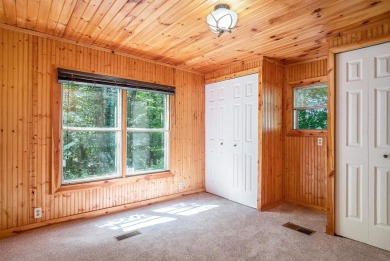 This home is ready for new owners to move right in.  Located on on The Falls At Barber Creek in Michigan - for sale on GolfHomes.com, golf home, golf lot
