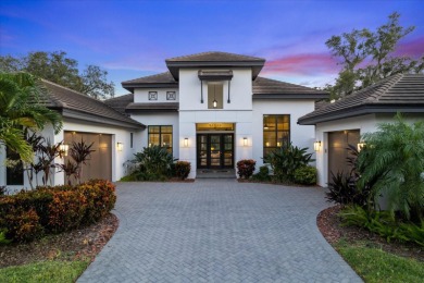 Under contract-accepting backup offers. Introducing an Arthur on Fox Hollow Golf Club in Florida - for sale on GolfHomes.com, golf home, golf lot