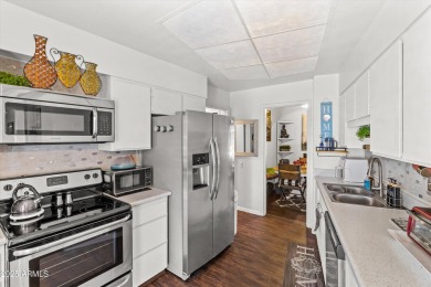 Welcome to this charming and well-maintained home in the highly on Sun City-Willow Creek / Willow Brook  in Arizona - for sale on GolfHomes.com, golf home, golf lot