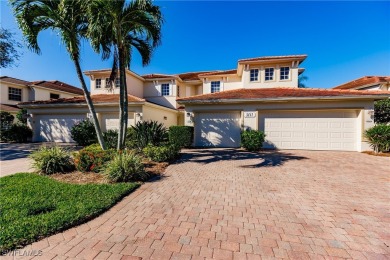 MOTIVATED SELLERS BRING OFFERS! Spectacular views of the lake on Verandah Golf Course and Club in Florida - for sale on GolfHomes.com, golf home, golf lot