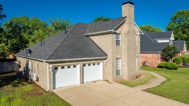 Stately all-brick home in the desirable Country Club of on The Country Club of Arkansas in Arkansas - for sale on GolfHomes.com, golf home, golf lot