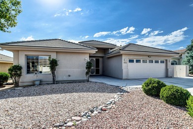 Great golf getaway or permanent residence on the Antelope Hills on Antelope Hills Golf Courses in Arizona - for sale on GolfHomes.com, golf home, golf lot