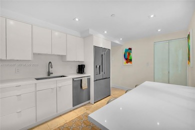 Welcome to this beautiful, bright and airy fully updated on  in Florida - for sale on GolfHomes.com, golf home, golf lot