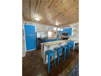 LOCATION!LOCATION!! Welcome to your dream getaway! This fun on Palmilla Beach Golf Club in Texas - for sale on GolfHomes.com, golf home, golf lot