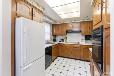 Ground Floor Massachusetts Model will not last! Welcome to this on Rossmoor Golf Club in New Jersey - for sale on GolfHomes.com, golf home, golf lot