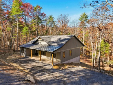 Move-In Ready at Bryce Resort! Nestled on 0.6 wooded acres, 125 on Bryce Resort Golf Course in Virginia - for sale on GolfHomes.com, golf home, golf lot