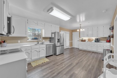 Your Dream Home Awaits--Spacious, Updated  Ready for Your on Lake Forest Yacht and Country Club in Alabama - for sale on GolfHomes.com, golf home, golf lot